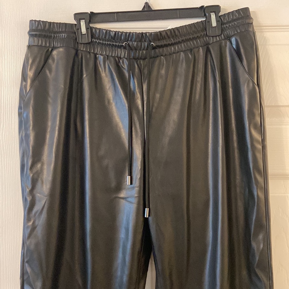 NINE WEST JEANS BLACK PULL ON JOGERS SIZE XL BRAND NEW COLOR BLACK - Picture 2 of 12